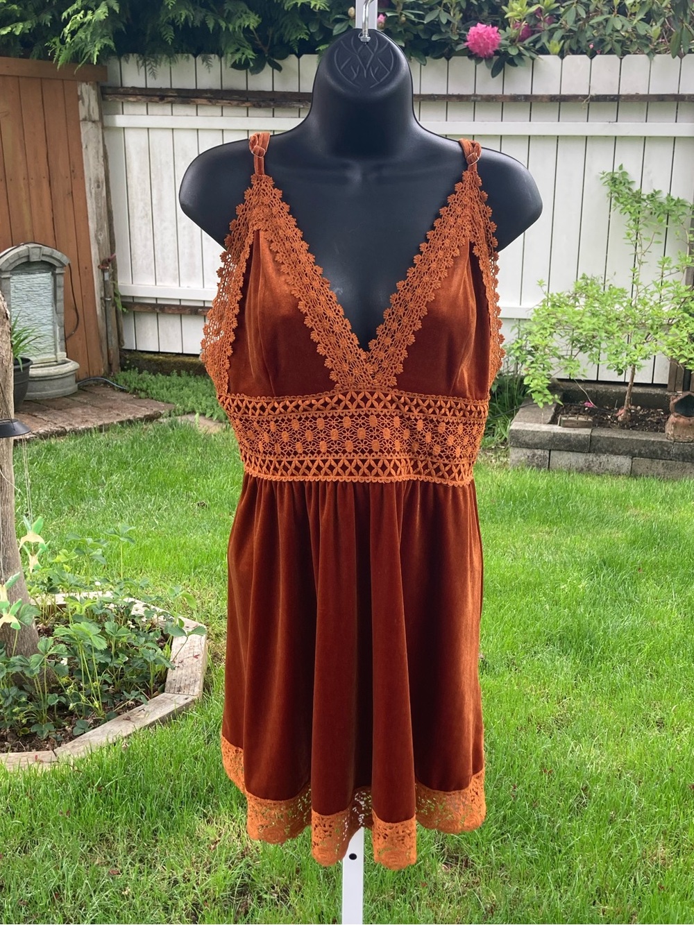 NWT Cider Burnt Orange Velvet Lace Trim Slip Dress